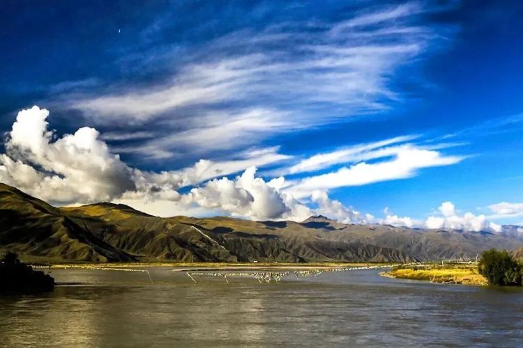 懂西藏的人，一定不會錯過林芝的秋天