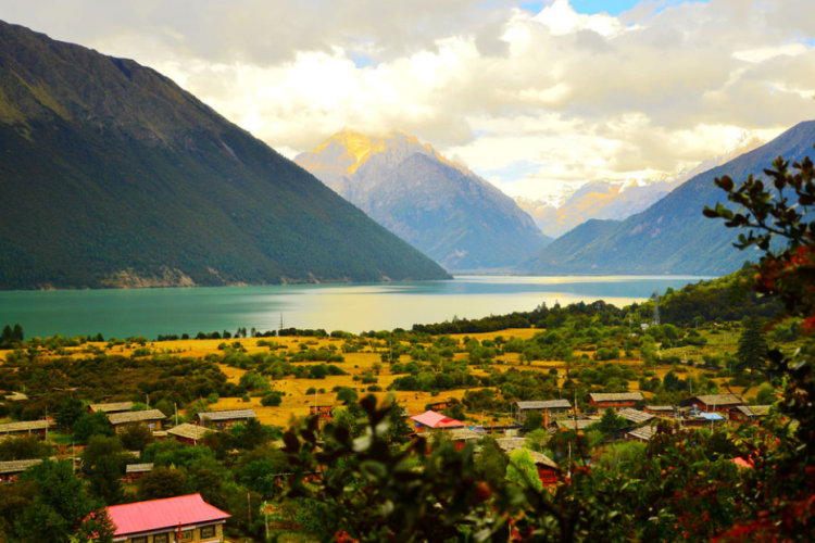 懂西藏的人，一定不會錯過林芝的秋天