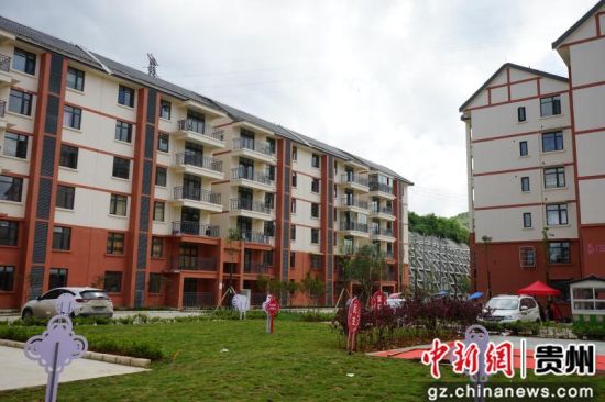 清鎮(zhèn)市2018年易地扶貧搬遷安置點(diǎn)一角。